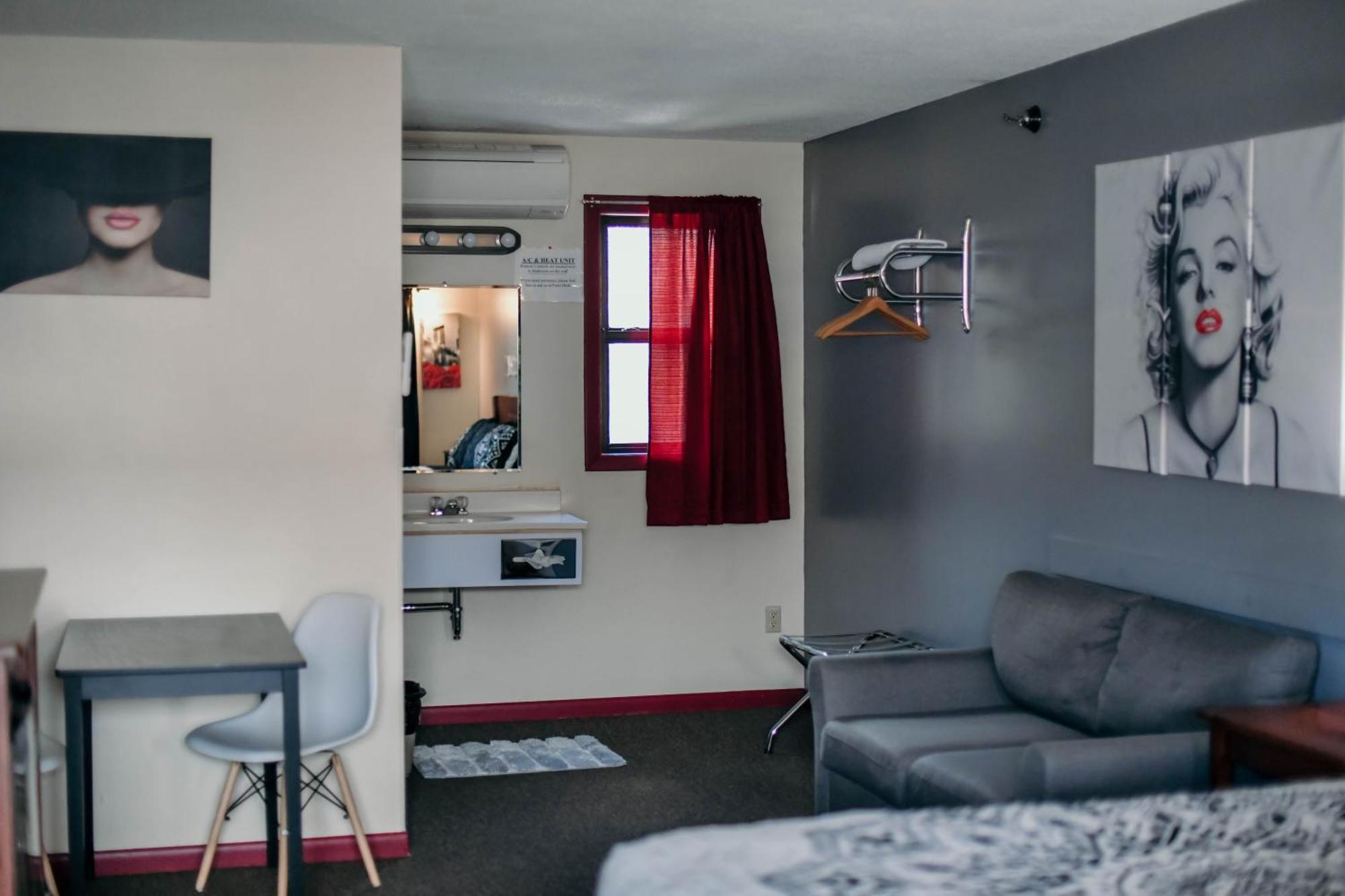 Briarwood Motor Inn Линкольн Экстерьер фото