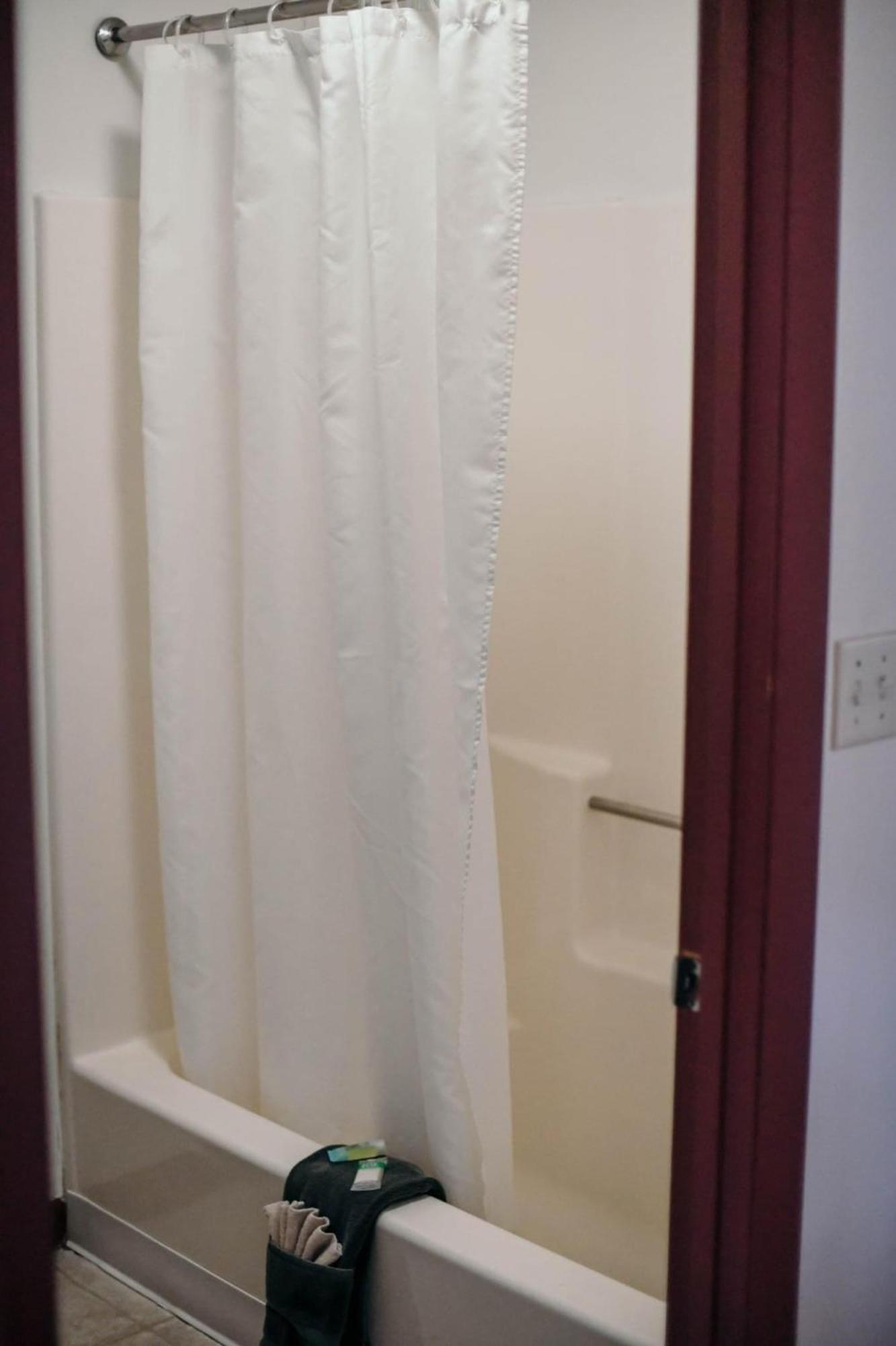Briarwood Motor Inn Линкольн Экстерьер фото