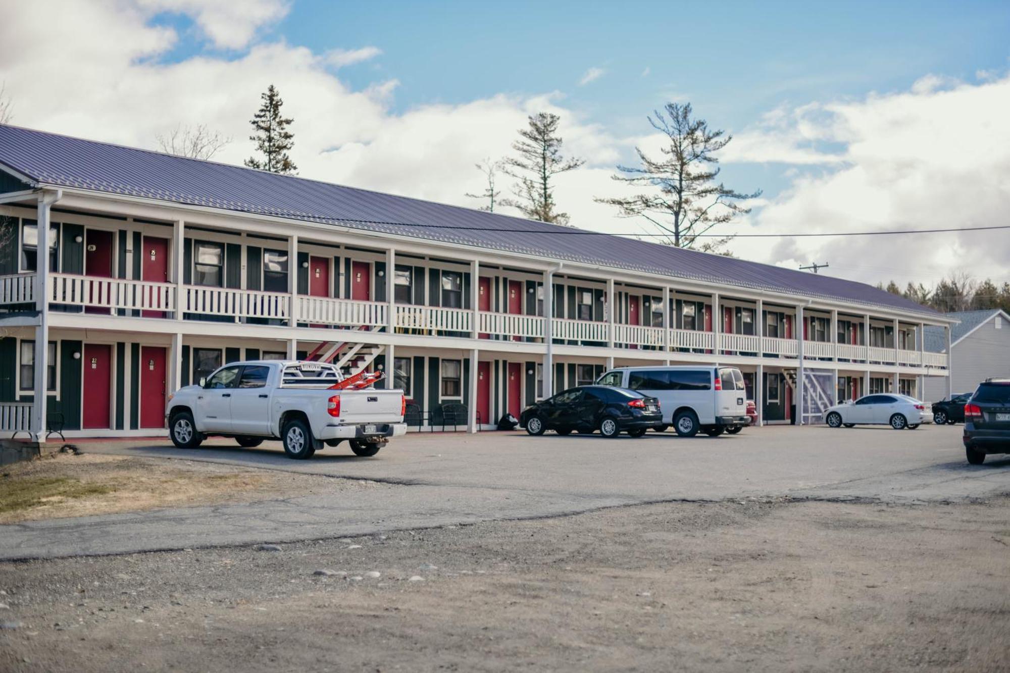 Briarwood Motor Inn Линкольн Экстерьер фото
