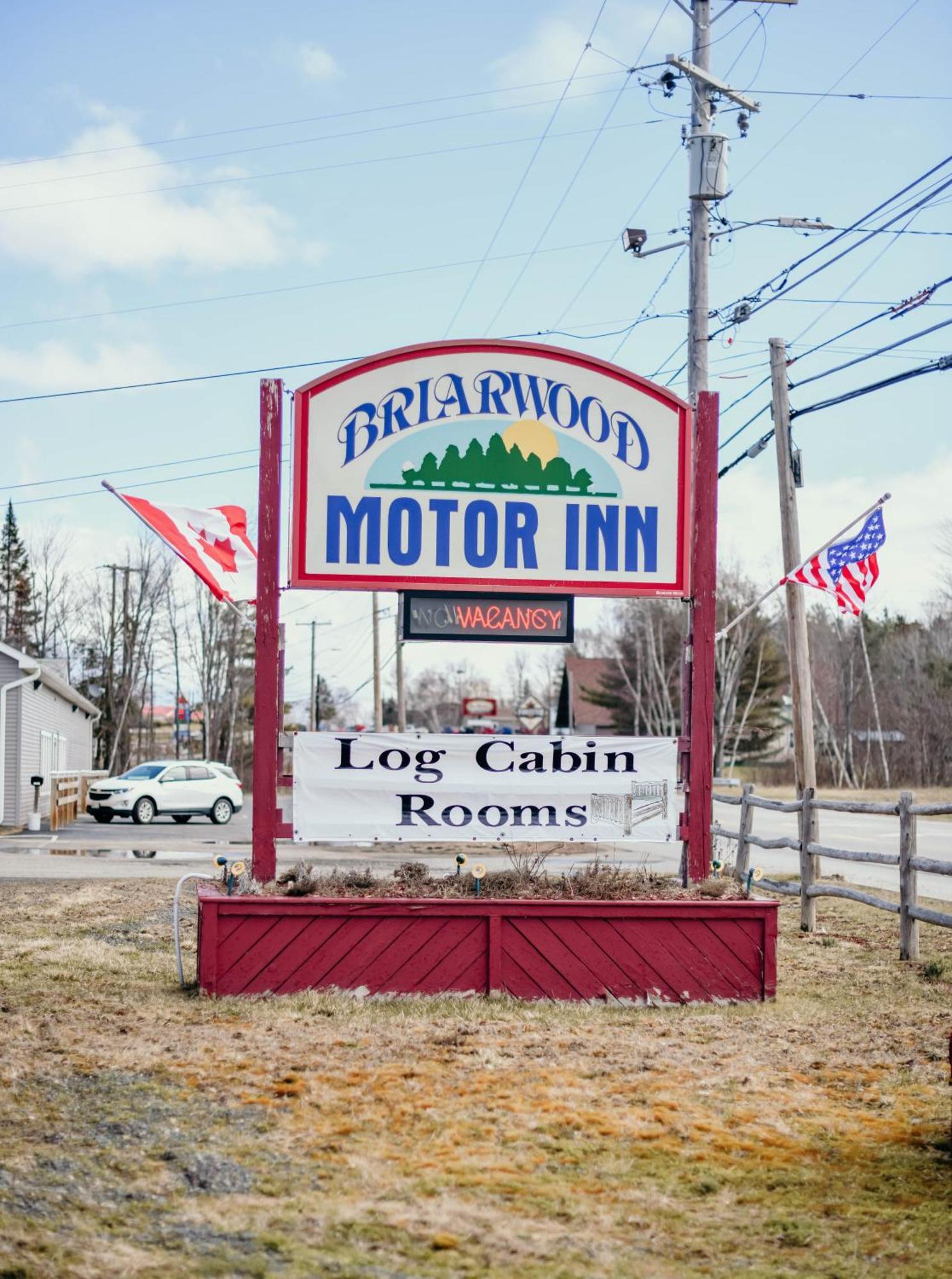 Briarwood Motor Inn Линкольн Экстерьер фото